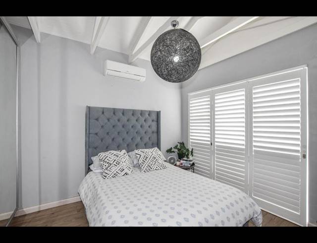 6 BEDROOM HOUSE FOR SALE IN DE TIJGER